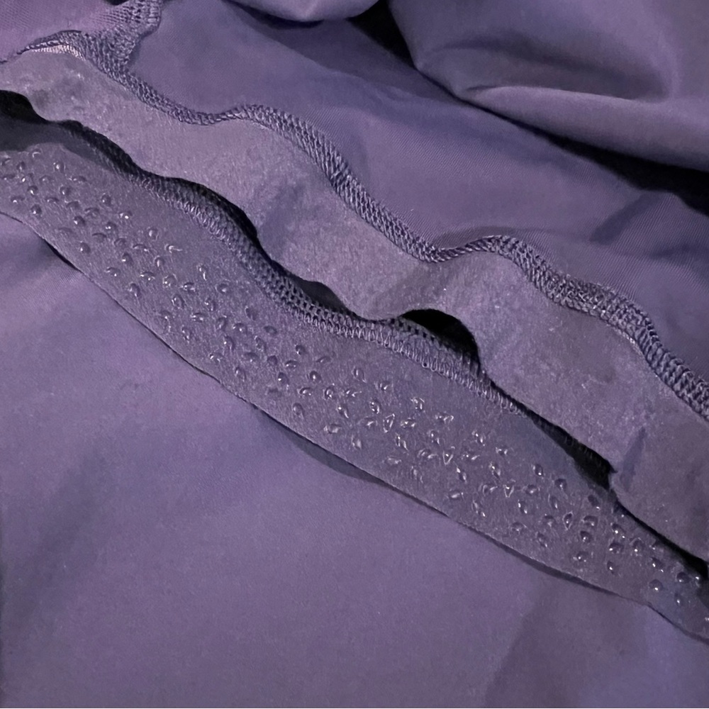Lululemon Morning Match Skirt, size 6Tall in Midnight Orchid EUC - Picture 3 of 5